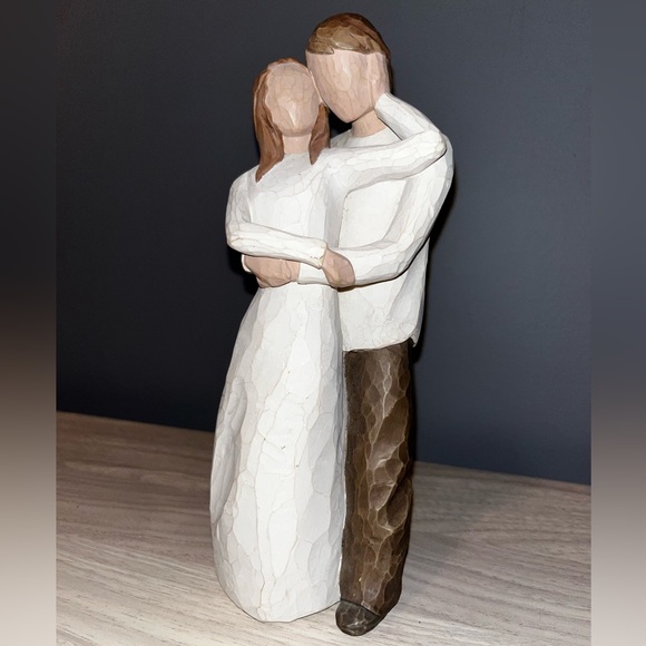 Willow Tree Figurine - Picture 1 of 5